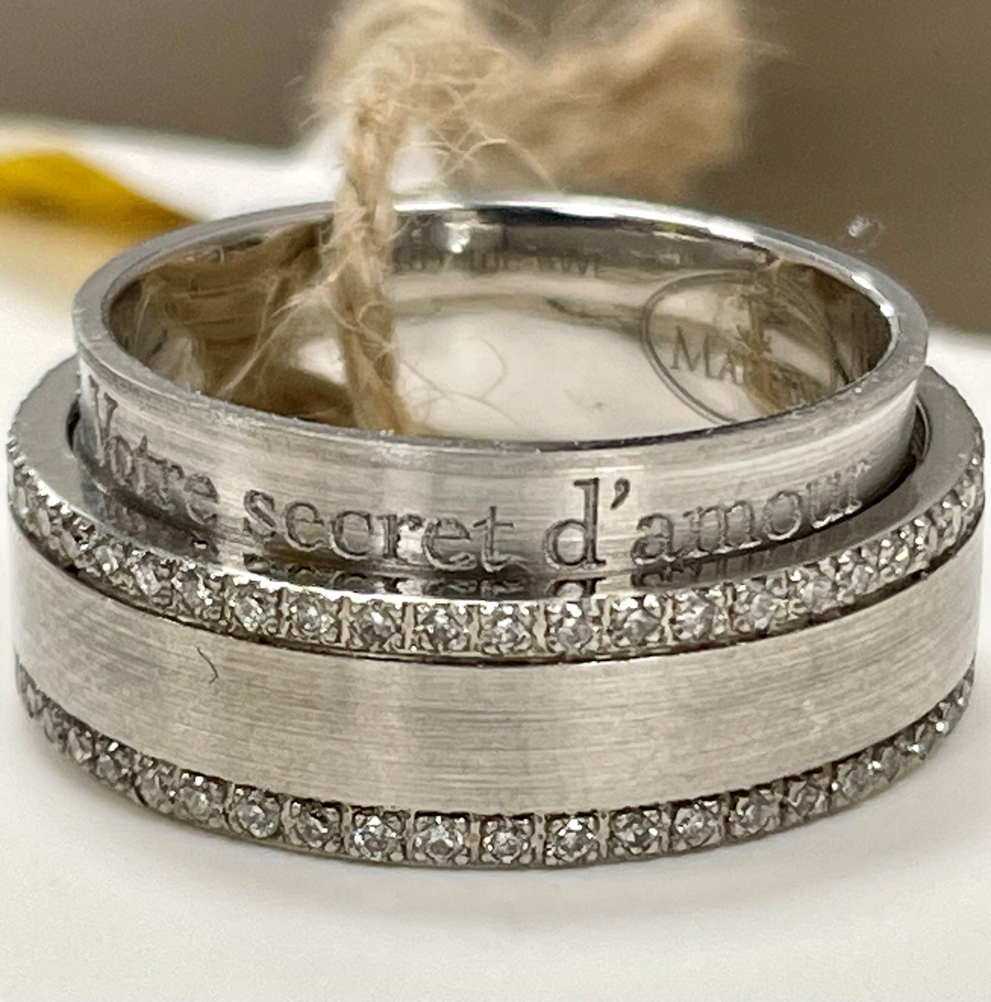 Bague « Votre secret d'amour » en or blanc 10K 15112