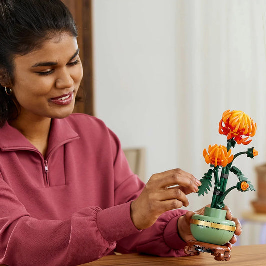 LEGO Icons Construction set of decoration of chrysanthemum flowers - 10368
