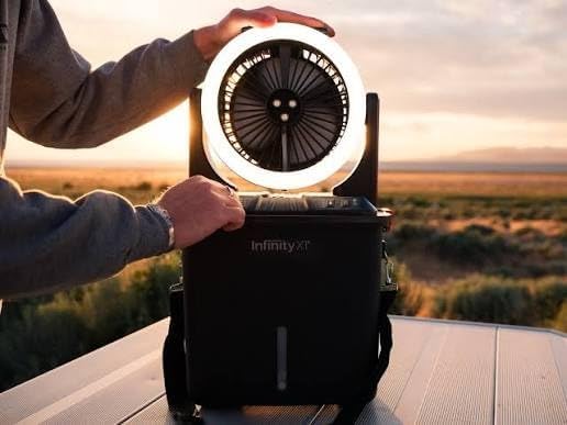 Infinity X1 Ventilateur brumisateur solaire avec lumière LED 500 lm