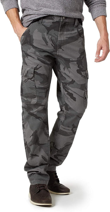 Pants for men, camouflage with 8 pockets + a black belt