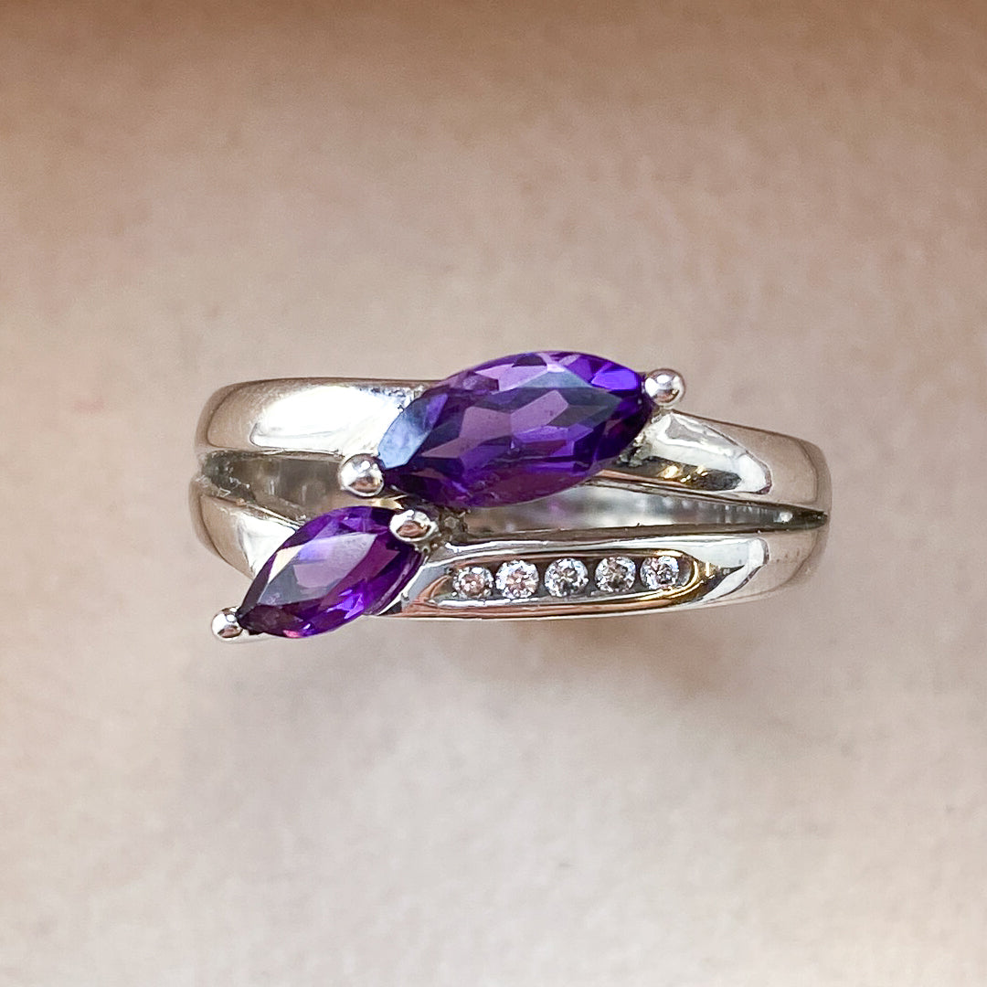 Bague en or blanc 10k diamants améthyste