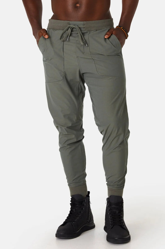VERZUS - Men's jogging pants for commuting to work