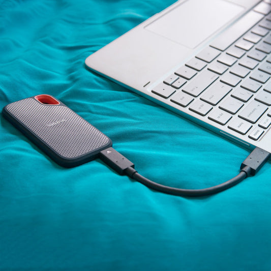 SanDisk Extreme - 1TB Portable SSD Hard Drive