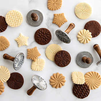 Nordic Ware - Jeu d'étampes à biscuits, 9-pièces