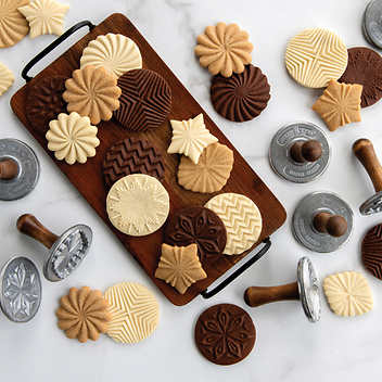 Nordic Ware - Jeu d'étampes à biscuits, 9-pièces